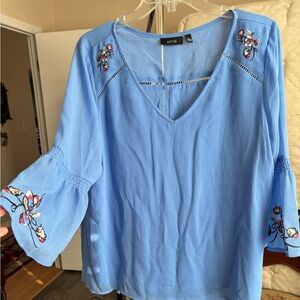Apt. 9 Women's Light Blue Floral Blouse